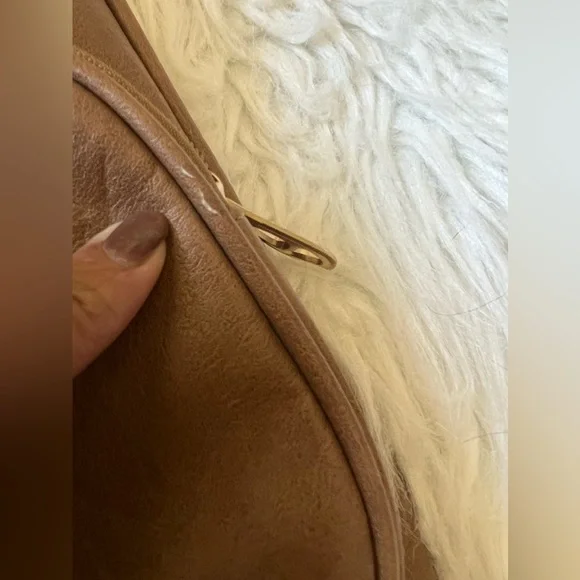 Swiss Gear Crossbody - Picture 10 of 10